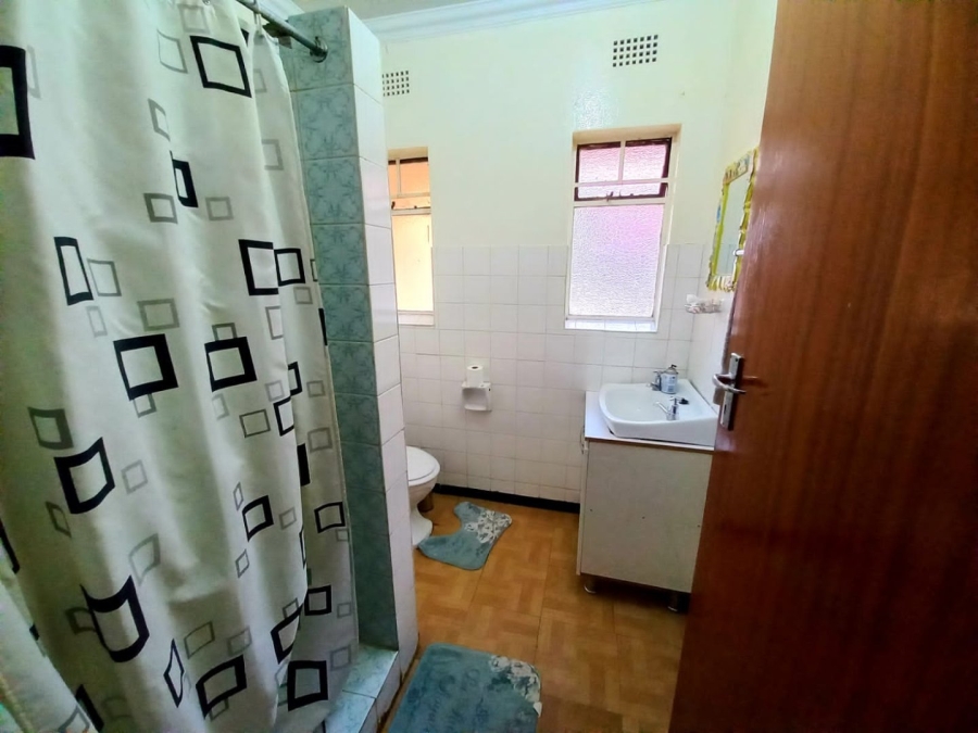 3 Bedroom Property for Sale in Vaalpark Free State